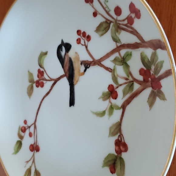 Vintage Decorative Hand Painted  Bird Plate Helen Bouchard dated 1991 - Picture 2 of 6